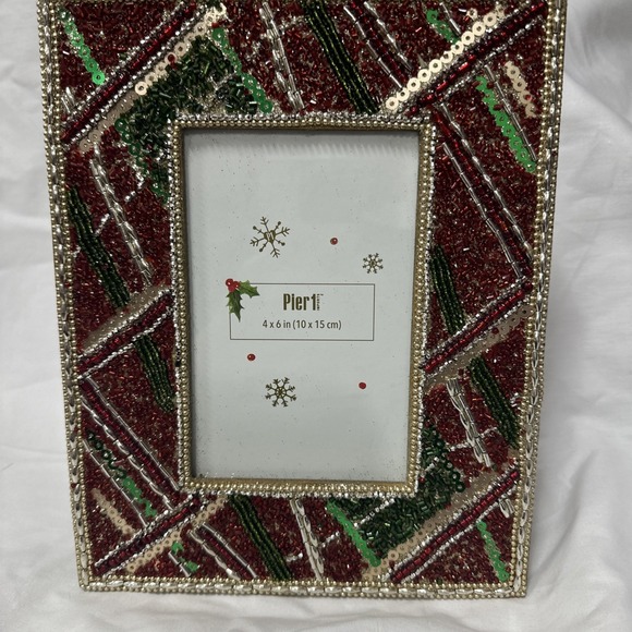 Vintage Pier One Beaded Holiday 4x6 Picture Frame Stunning - Picture 2 of 5